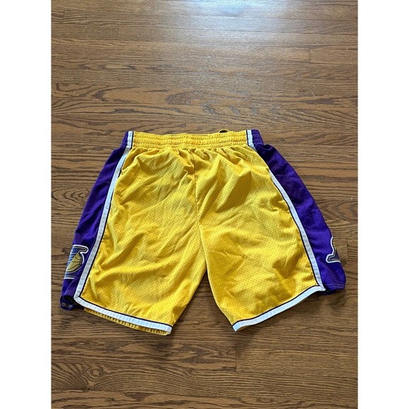 Los Angeles Lakers Swingman Shorts Mens Size Large Jersey NBA Adidas‎ - Picture 2 of 8